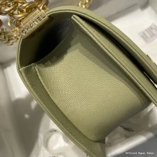 Hyper Peter BAG CHANEL BOY 0622